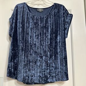 BELLE by Belldini Crushed Blue Velvet Pleated Short Sleeve Blouse, Large